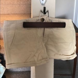 Cream shorts AEO